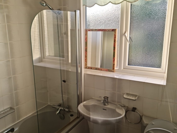 b8f3bea2-4928-4410-809a-0b7698b6cd1e